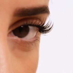 NIB Lashify 4x BOLD Gossamers. 2 XL 16mm & 2 XXL 18mm lengths